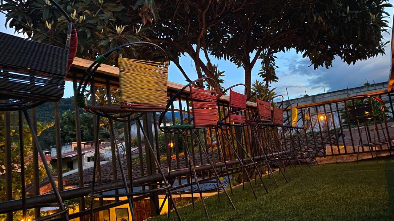 Nikikot Hostel & Hotel Antigua Dış mekan fotoğraf